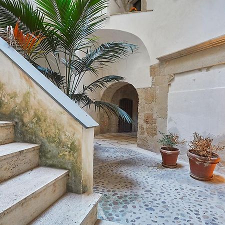 "Guttuso Tribute Suite" Experience Apartment Palermo Ngoại thất bức ảnh