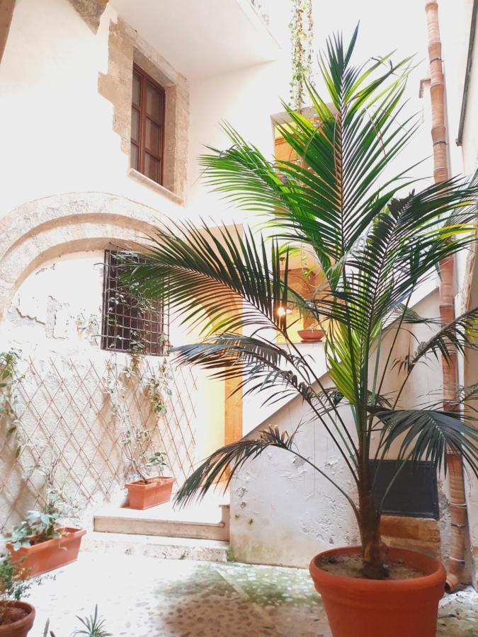"Guttuso Tribute Suite" Experience Apartment Palermo Ngoại thất bức ảnh